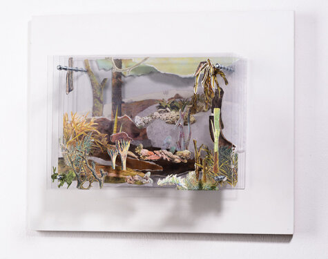 2017 - paper collage on acrylic glas, steel - 27 x 32 cm