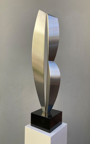 2019 - grinded stainless steel - h 113 cm