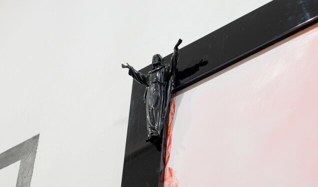 detail I