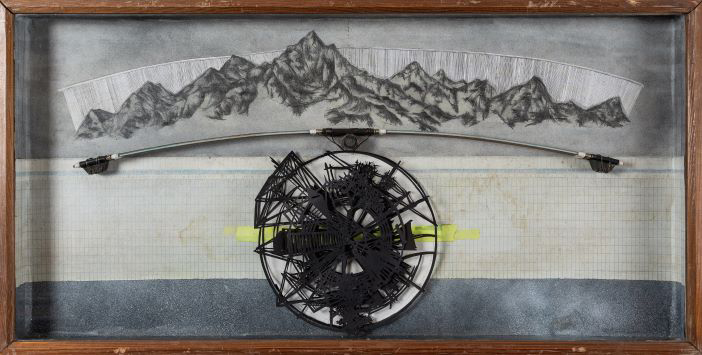 2018/19 -  mixed media in cabinet - 40 x 80,5 x 7 cm