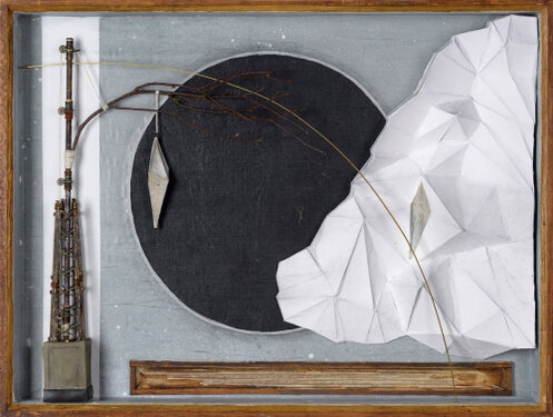 2016 - papercut, mixed media in cabinet - 43,5 x 57 x 6,5 cm