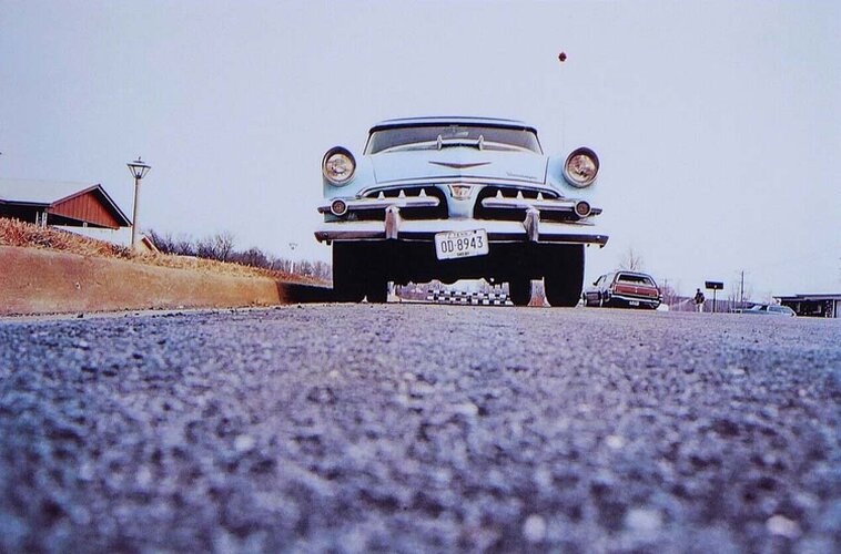 Colour photo on photo paper - late print - courtesy signed - 24,4 x 37 on 43 x 30,2 cm